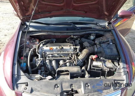 2011 Honda Accord 2.4 Lx z USA, uszkodzony, nr VIN 1HGCP2F37BA071183